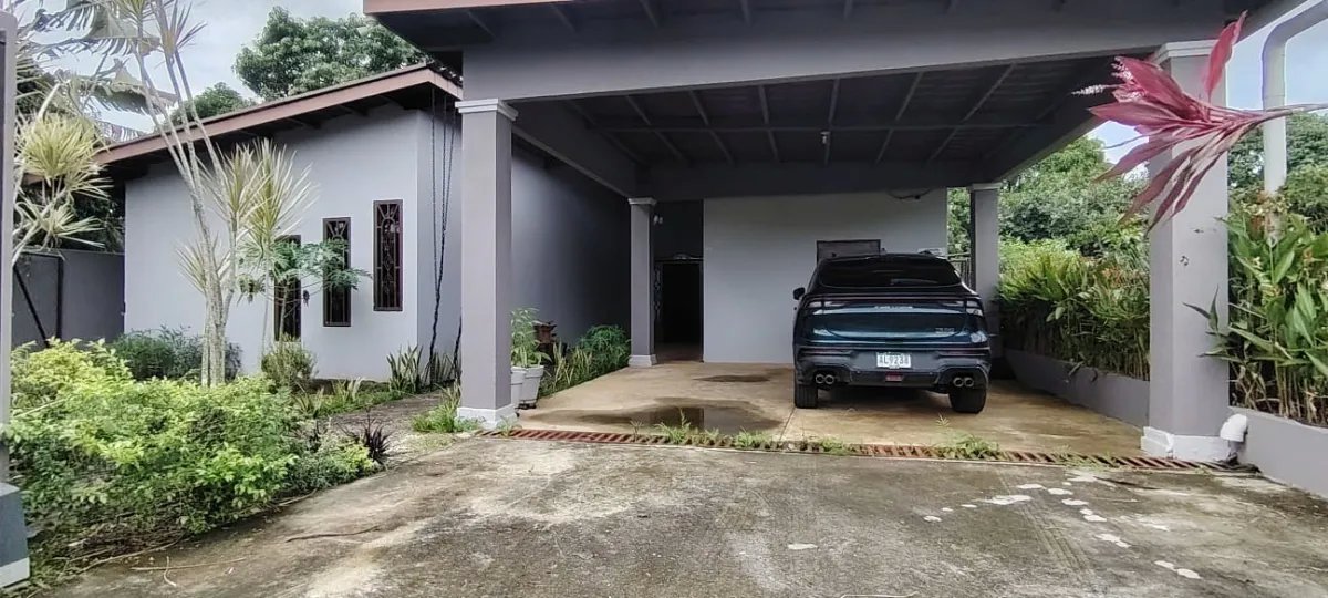 SE VENDE HERMOSA CASA EN ARRAIJAN