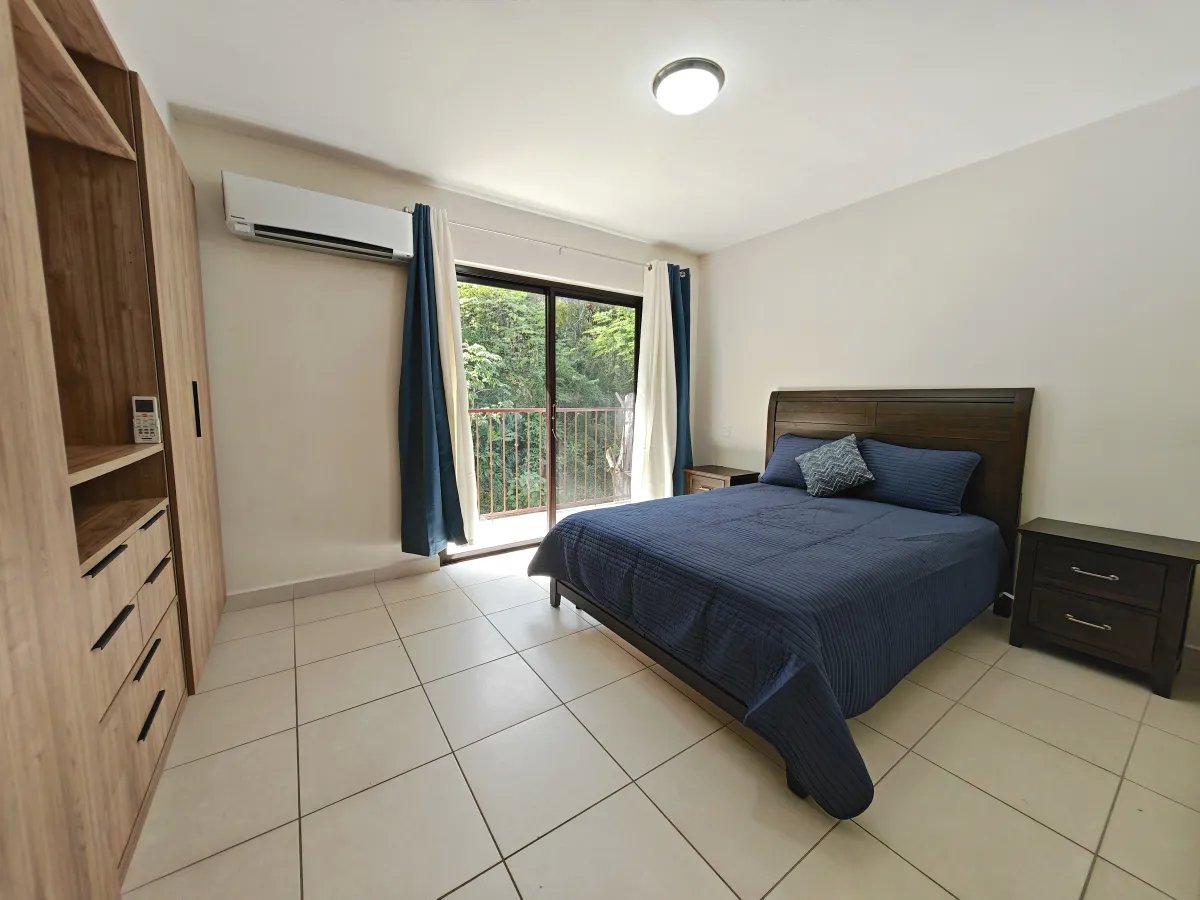 Alquiler de Apartamento Amoblado en Embassy Village