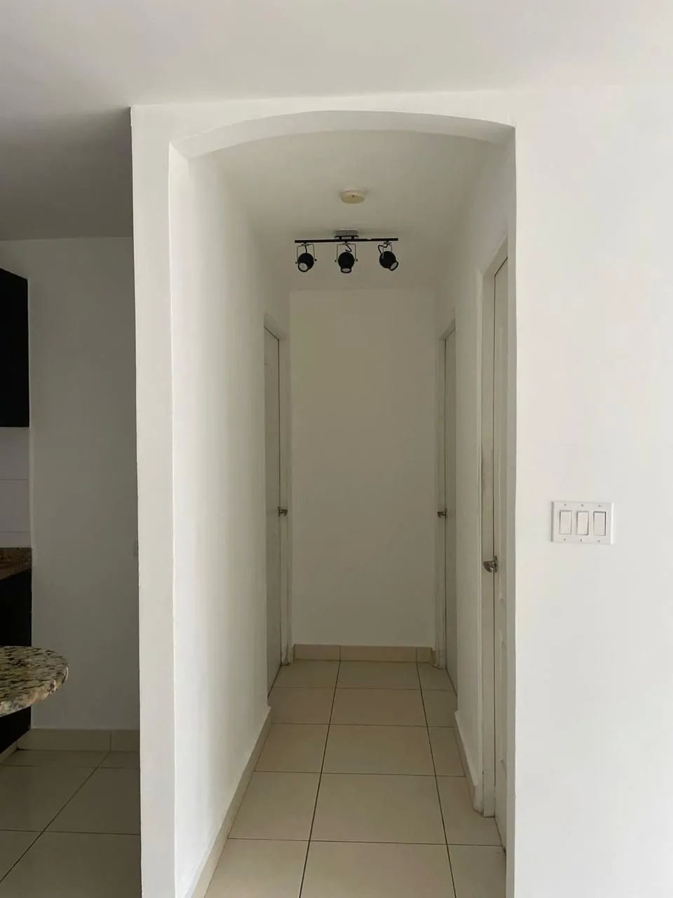 Apartment For Rent in Alquiler de apartamento en Condado del Rey