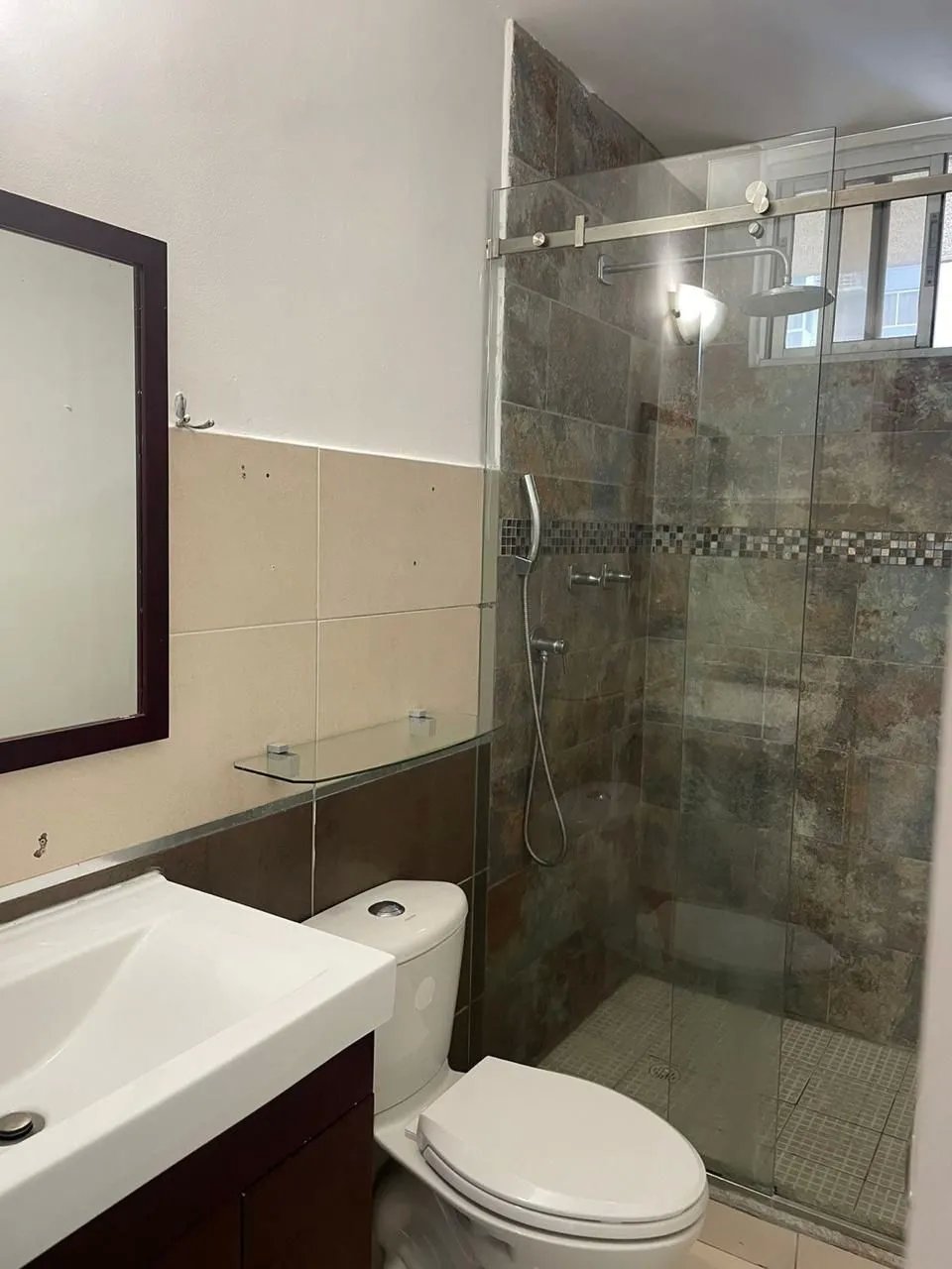 Apartment For Rent in Alquiler de apartamento en Condado del Rey