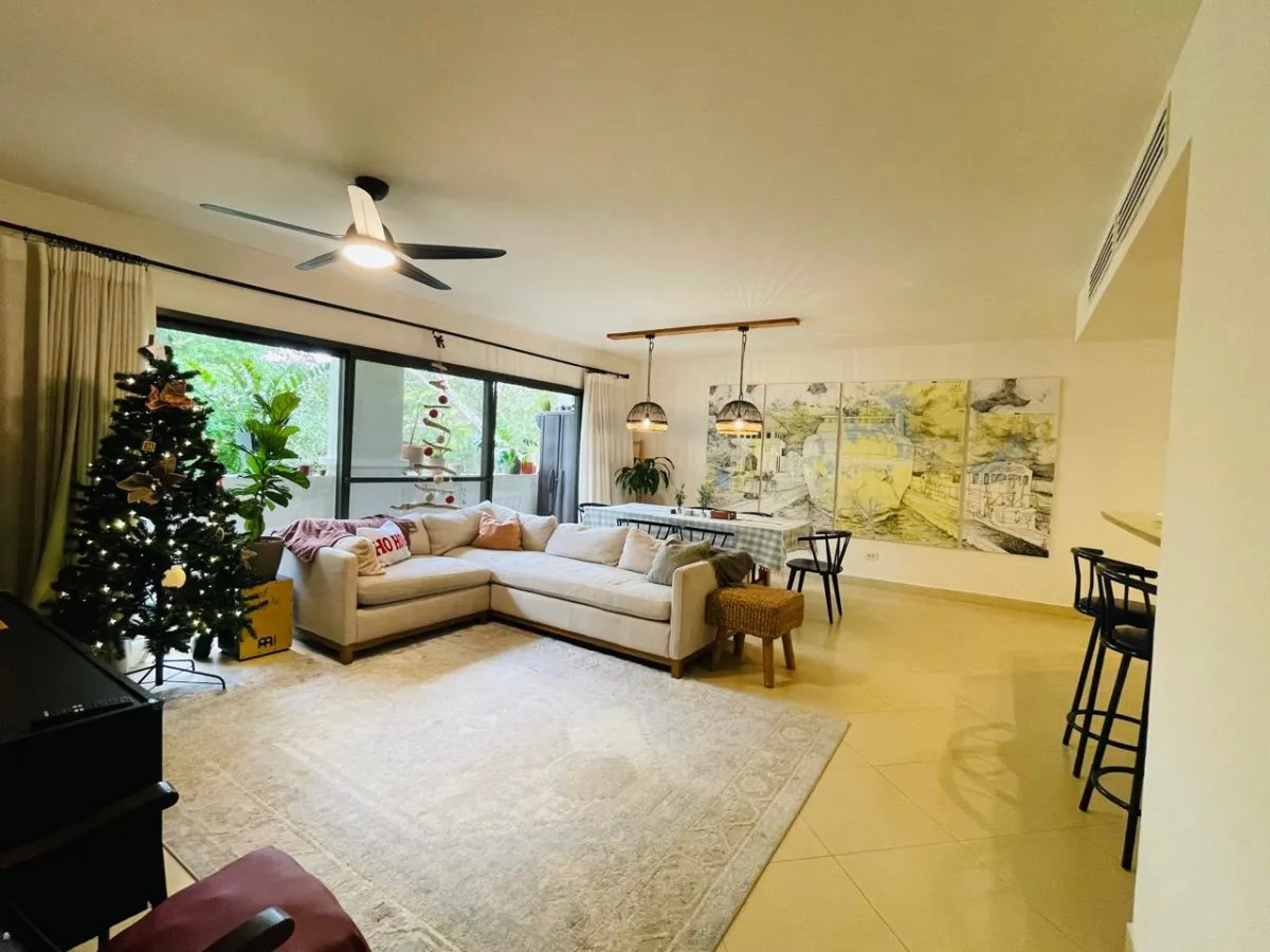Venta de apartamento en Embassy Club