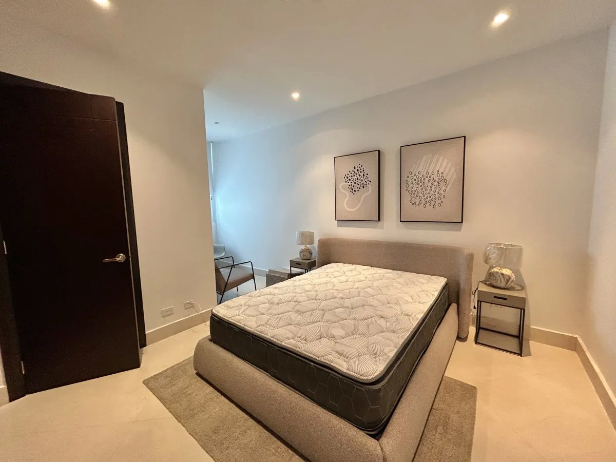 Venta de Apartamento en The Point Punta Paitilla