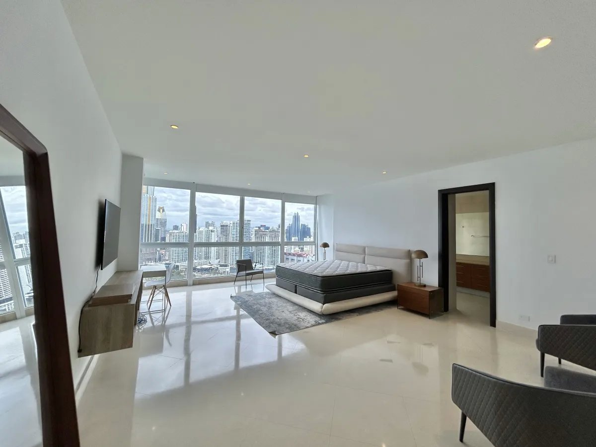 Apartment For Sale in Punta Paitilla
