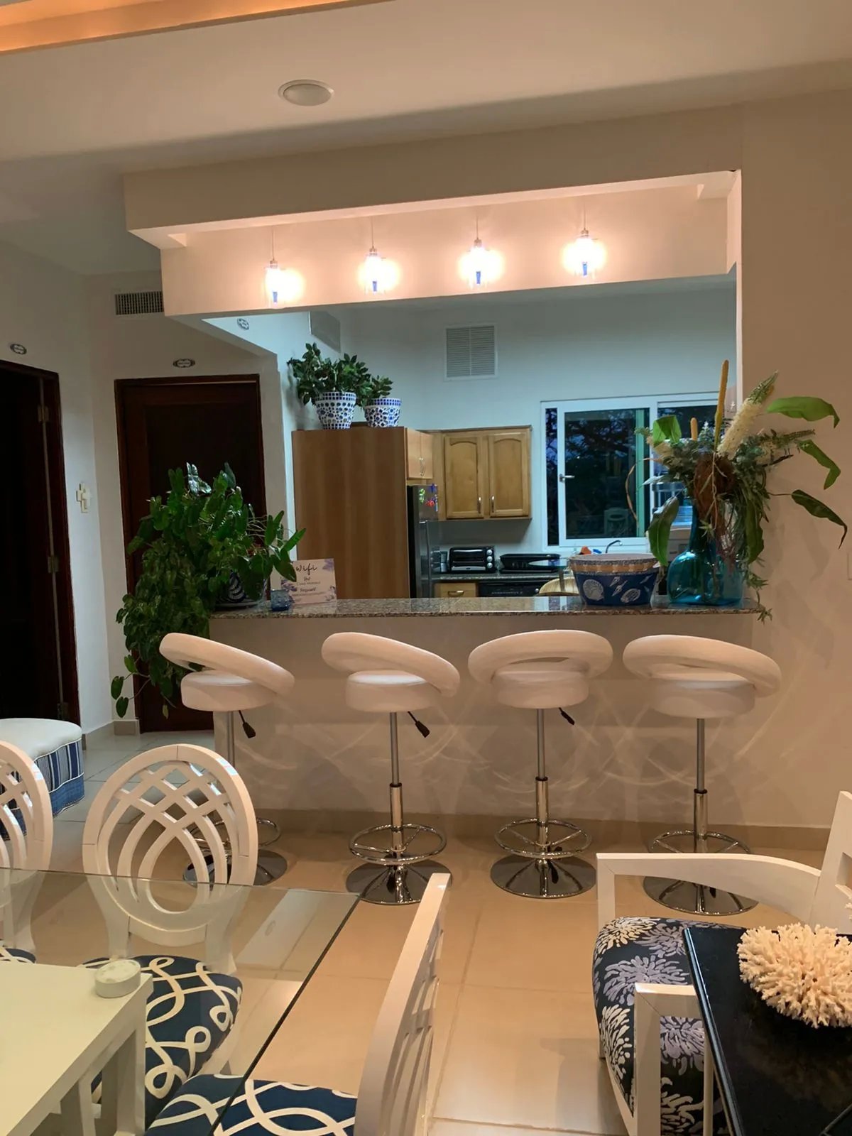VENDO APARTAMENTO DE PLAYA EN PUNTA BARCO VILLAGE