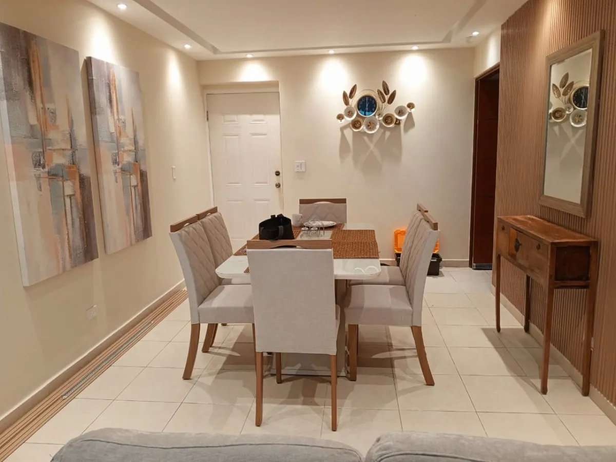 SE ALQUILA HERMOSO APARTAMENTO EN P.H. GREEN PARK