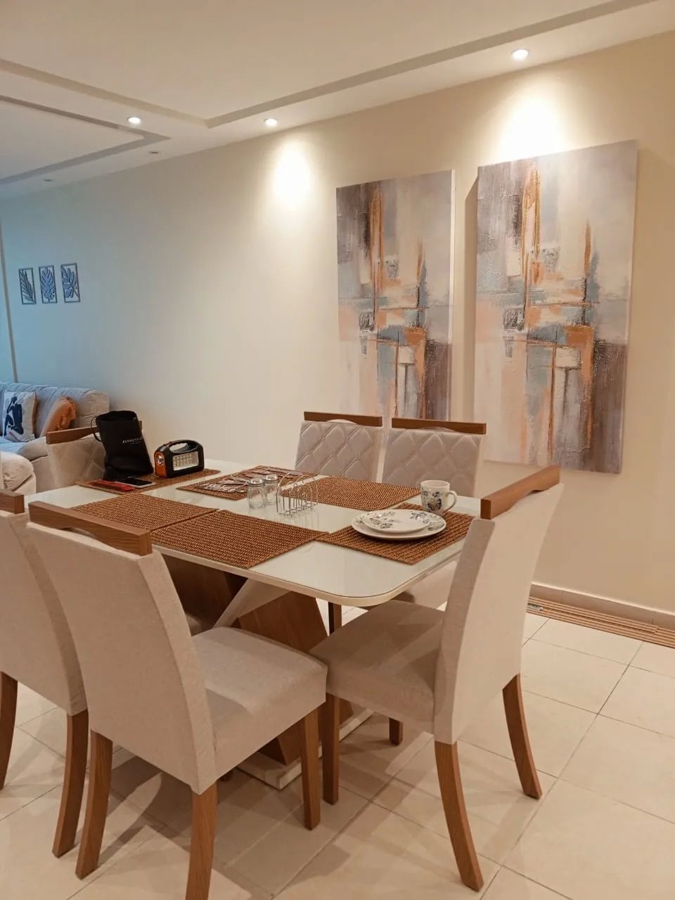 SE ALQUILA HERMOSO APARTAMENTO EN P.H. GREEN PARK