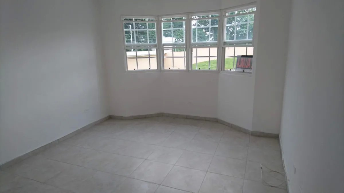 CASA VENTA EN BRISAS DEL GOLF