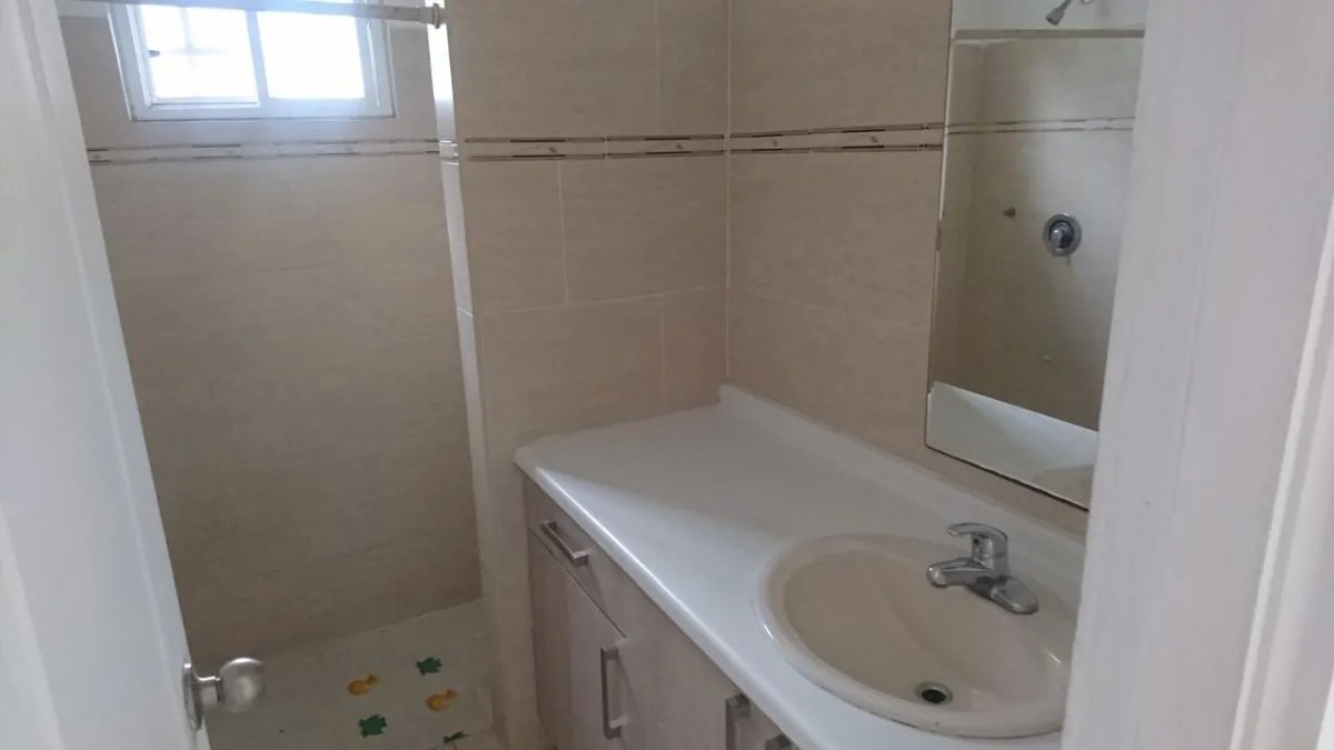 CASA VENTA EN BRISAS DEL GOLF