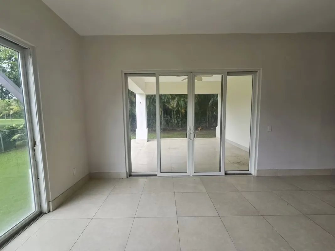 Venta de apartamento reposeido en Buenaventura, Rio Hato