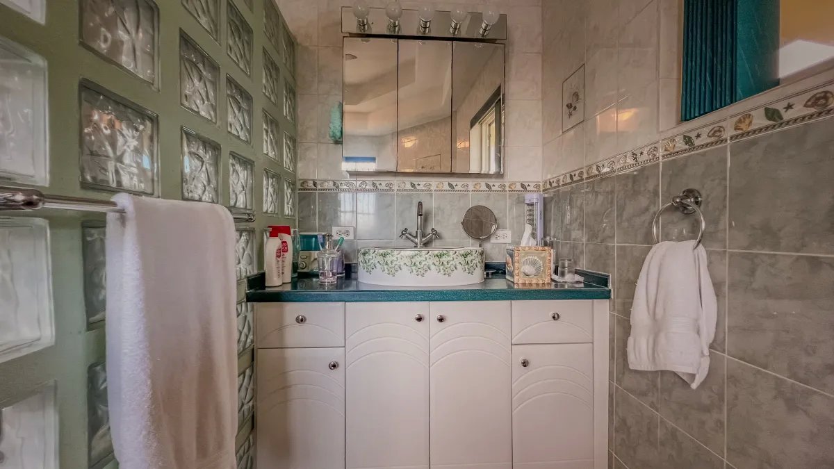 Vacation Home For Sale in Riomar, San Carlos