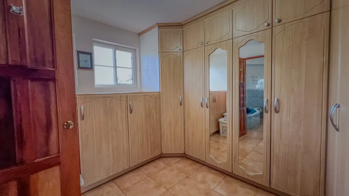 Vacation Home For Sale in Riomar, San Carlos