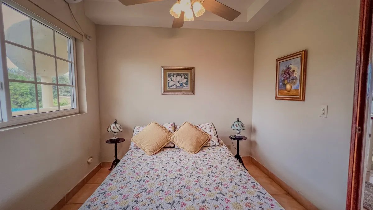 Vacation Home For Sale in Riomar, San Carlos