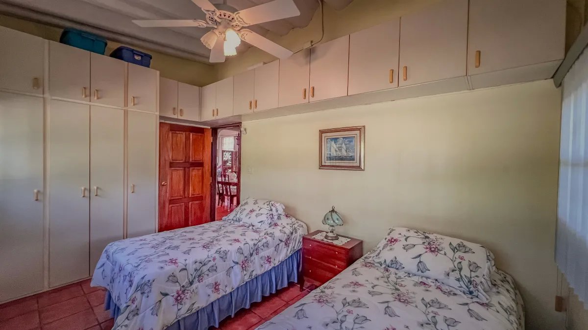 Vacation Home For Sale in Riomar, San Carlos