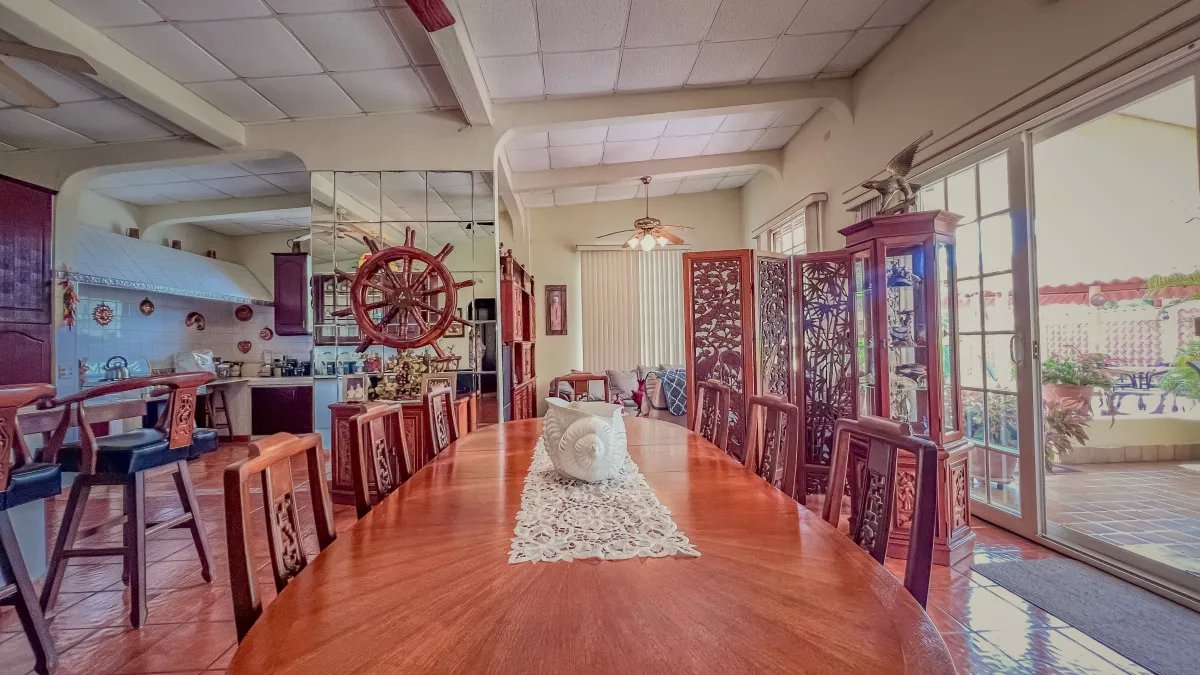 Vacation Home For Sale in Riomar, San Carlos