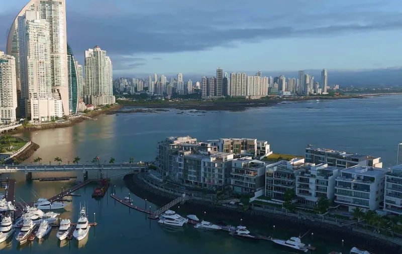 Apartment For Sale in Ocean reef islands