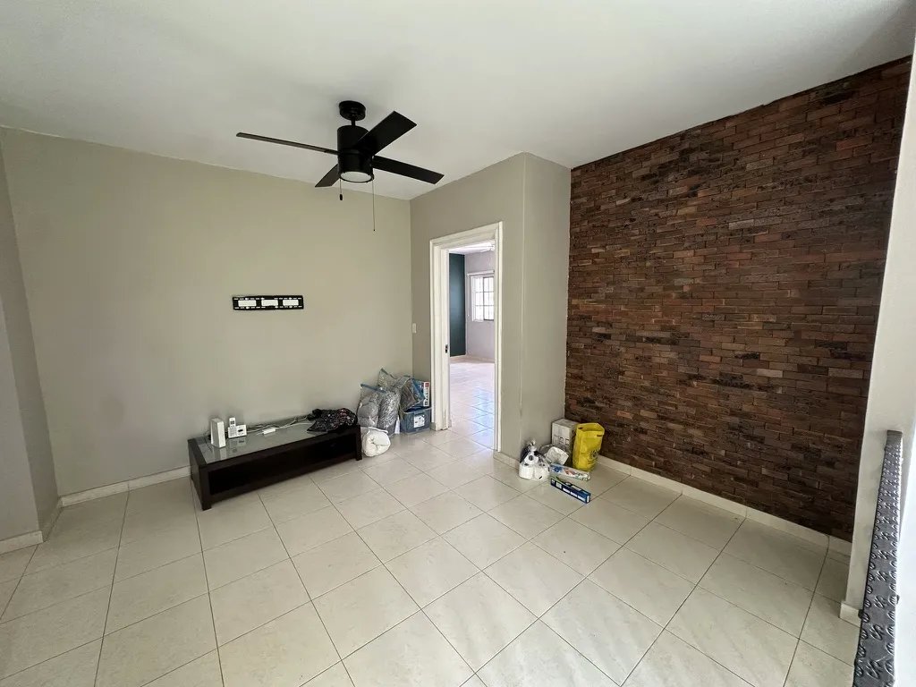 SE ALQUILA CASA EN ALTOS DE PANAMA