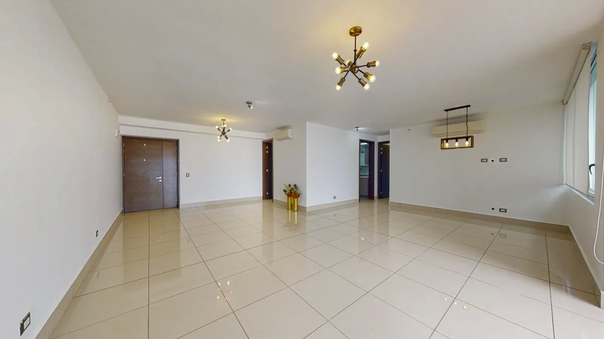 Apartment For Sale in Avenida Costa del Este