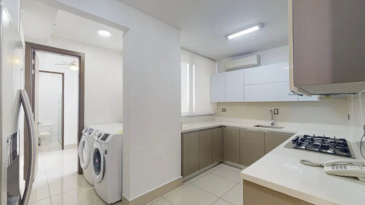 Apartment For Sale in Avenida Costa del Este