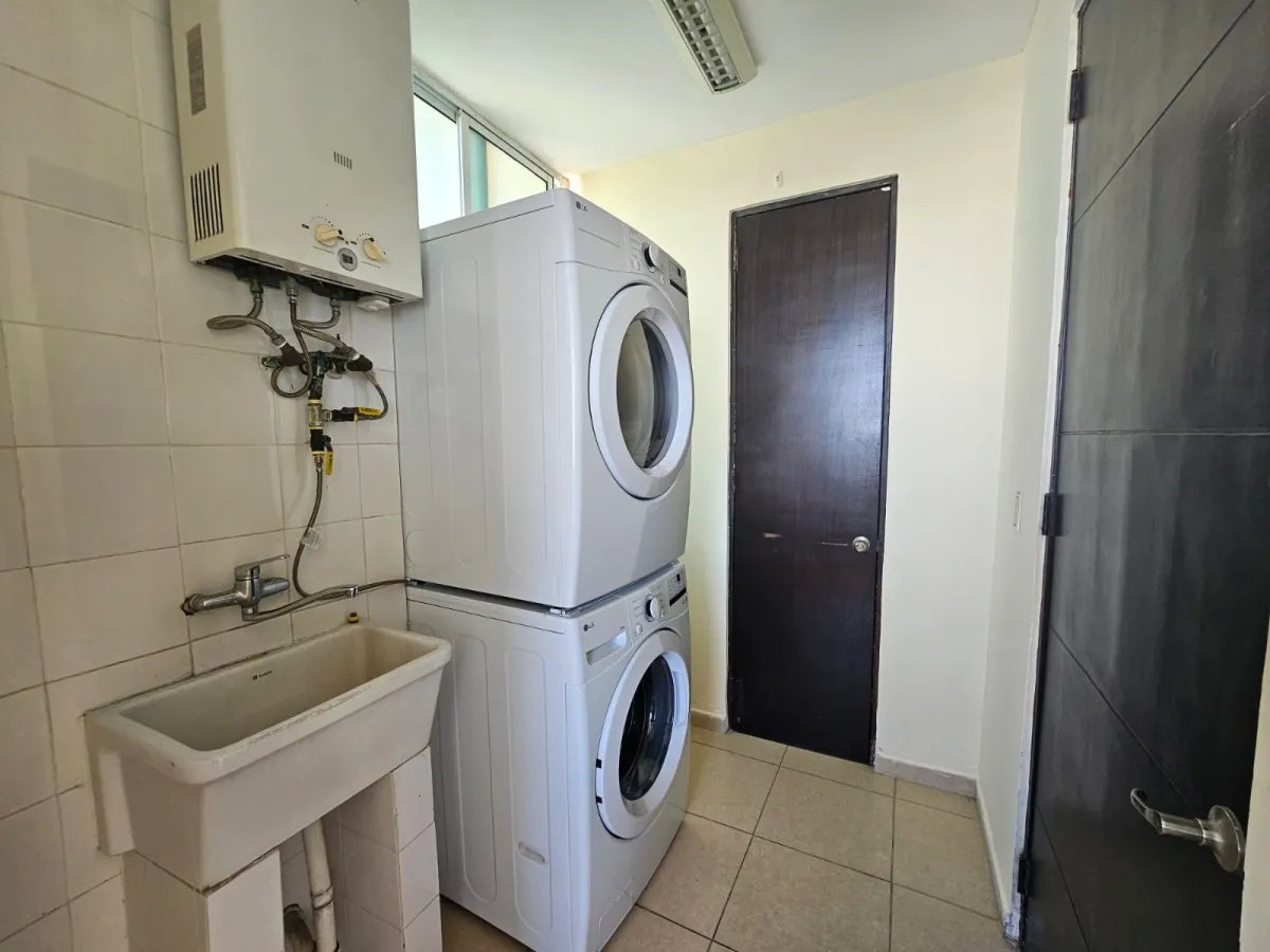 Apartment For Rent in Punta Pacifica