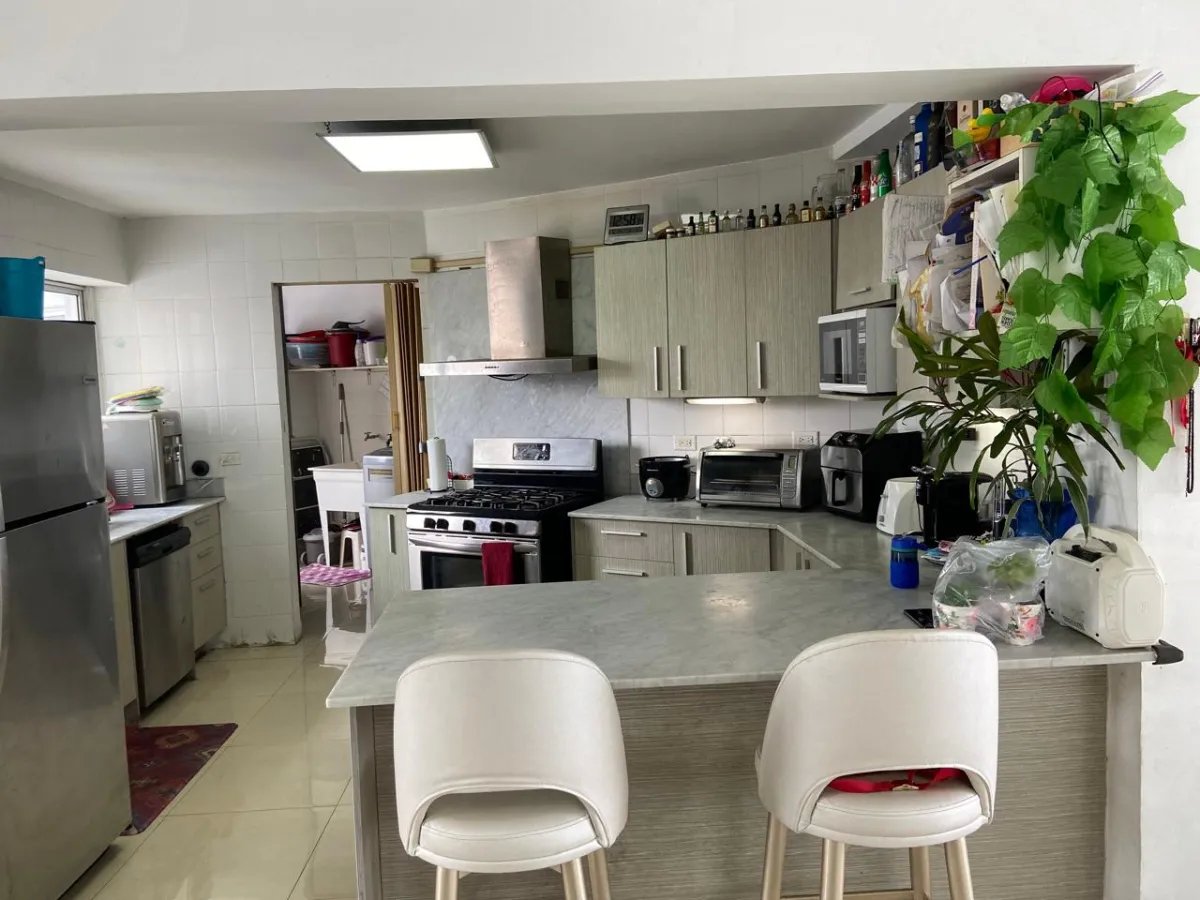 Apartment For Sale in Punta Paitilla