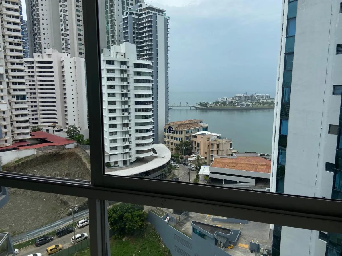 Apartment For Sale in Punta Paitilla