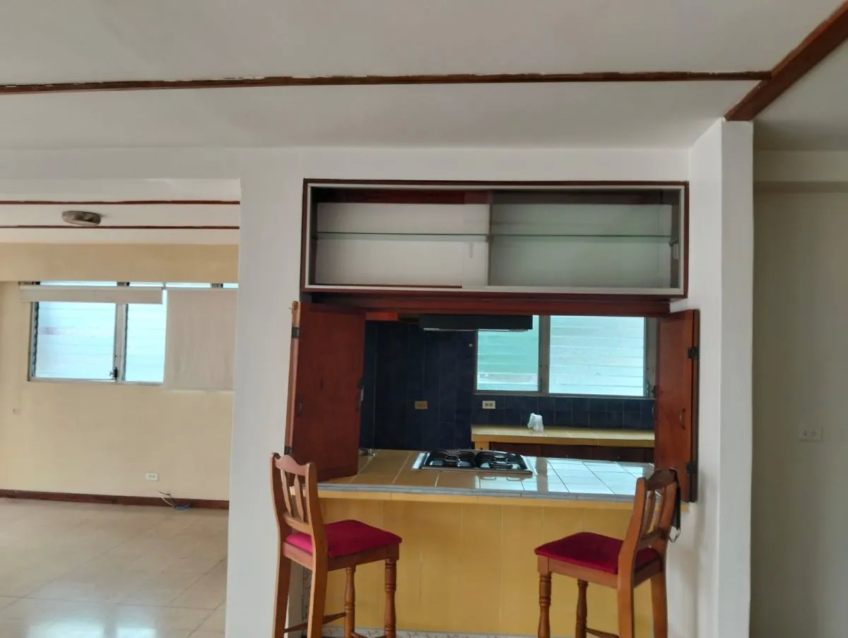 Apartment For Sale in Vía Israel