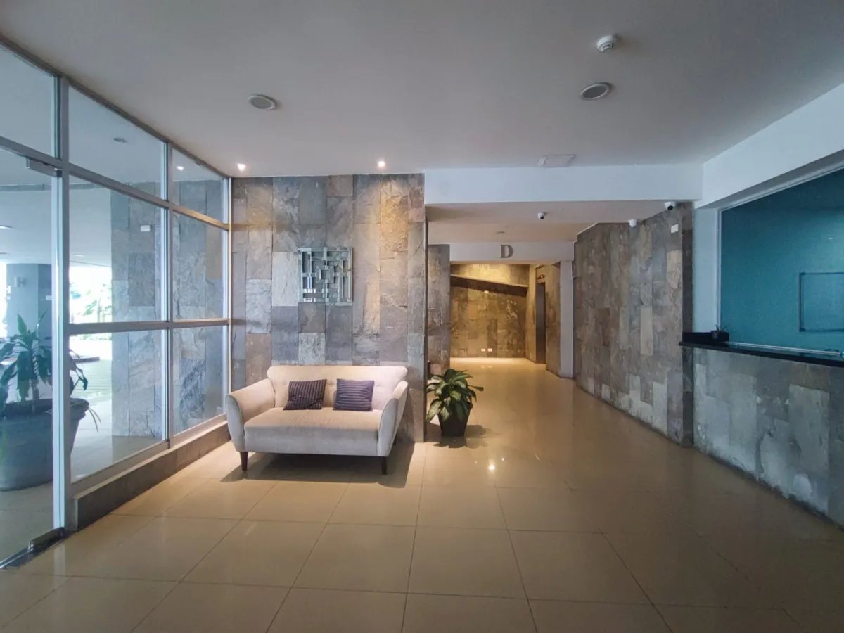 SE VENDE HERMOSO APARTAMENTO EN P.H. HARMONY TOWER