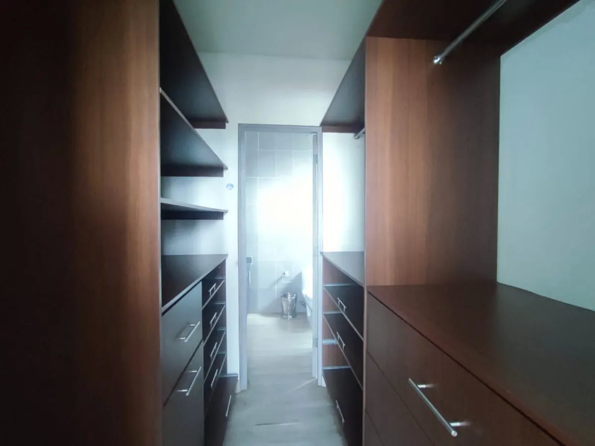 SE VENDE HERMOSO APARTAMENTO EN P.H. HARMONY TOWER