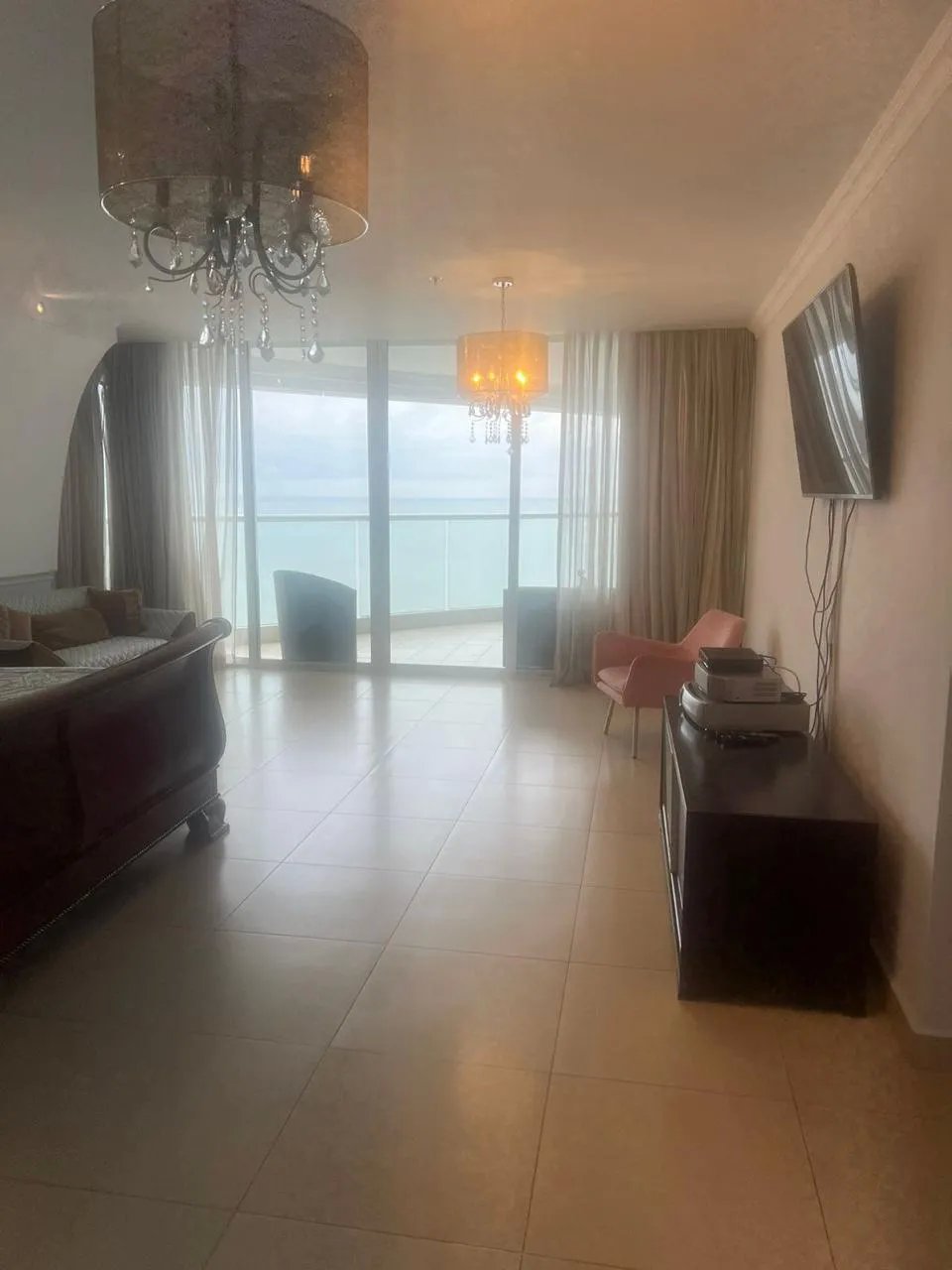 Se vende apartamento en Ph Rivage, ave. balboa