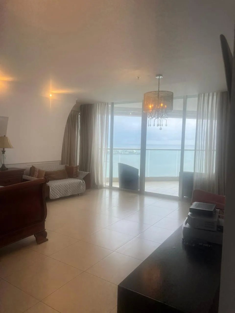 Se vende apartamento en Ph Rivage, ave. balboa
