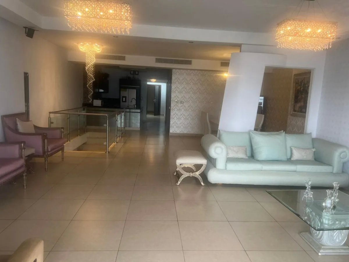 Se vende apartamento en Ph Rivage, ave. balboa