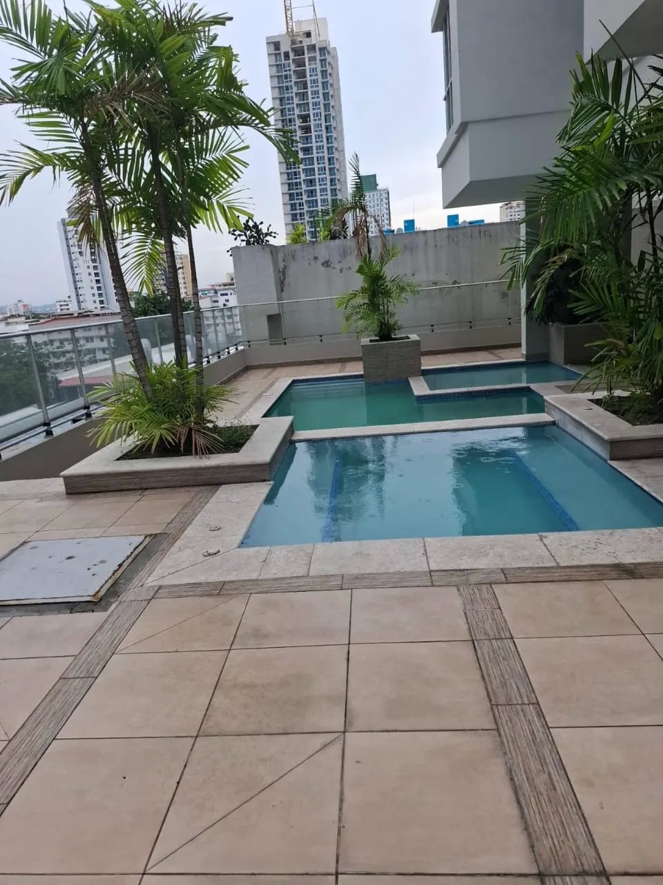 SE VENDE APARTAMENTO EN P.H. BELLE VIEW