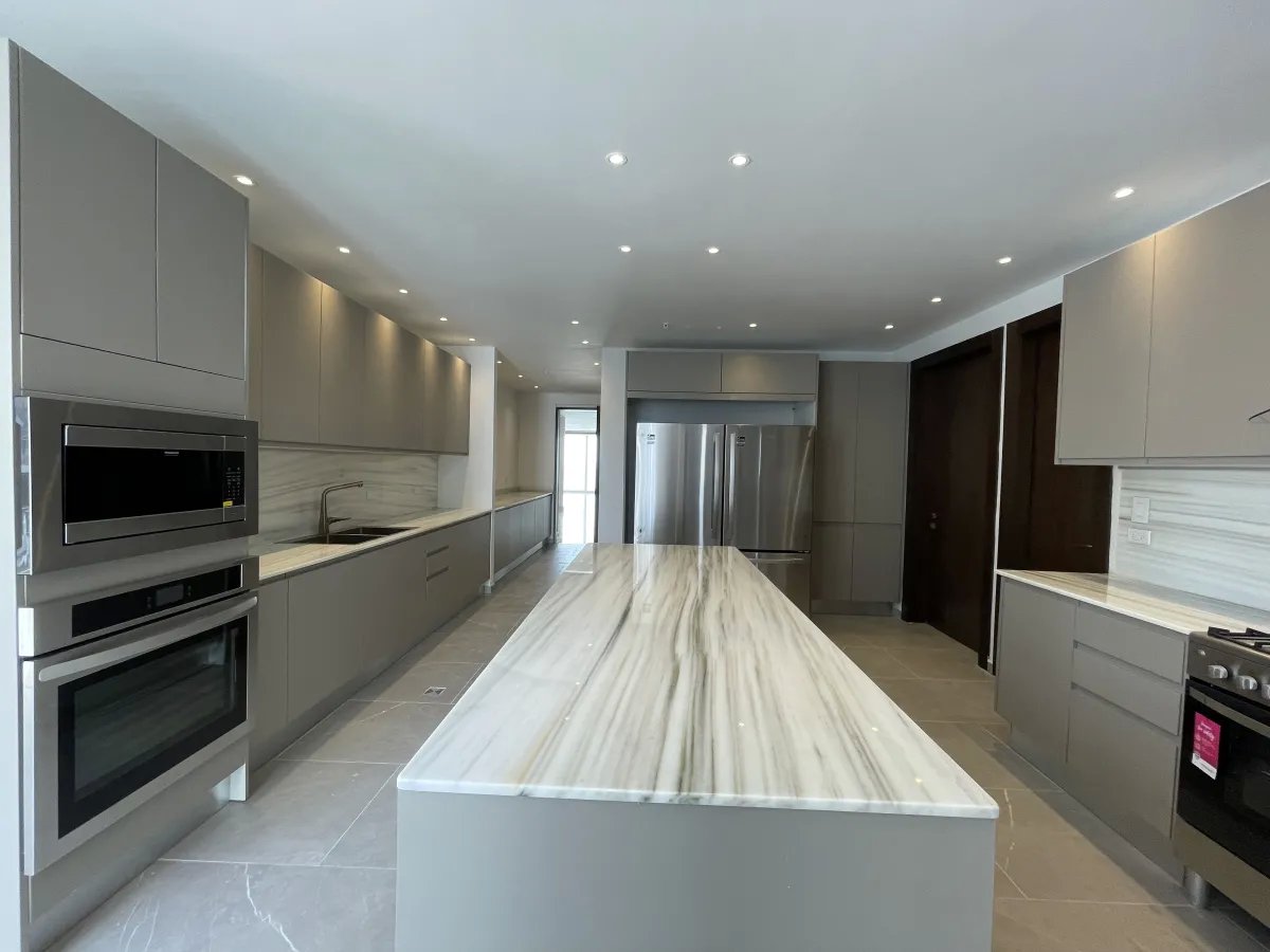 Apartment For Rent in Calle Winston Churchill