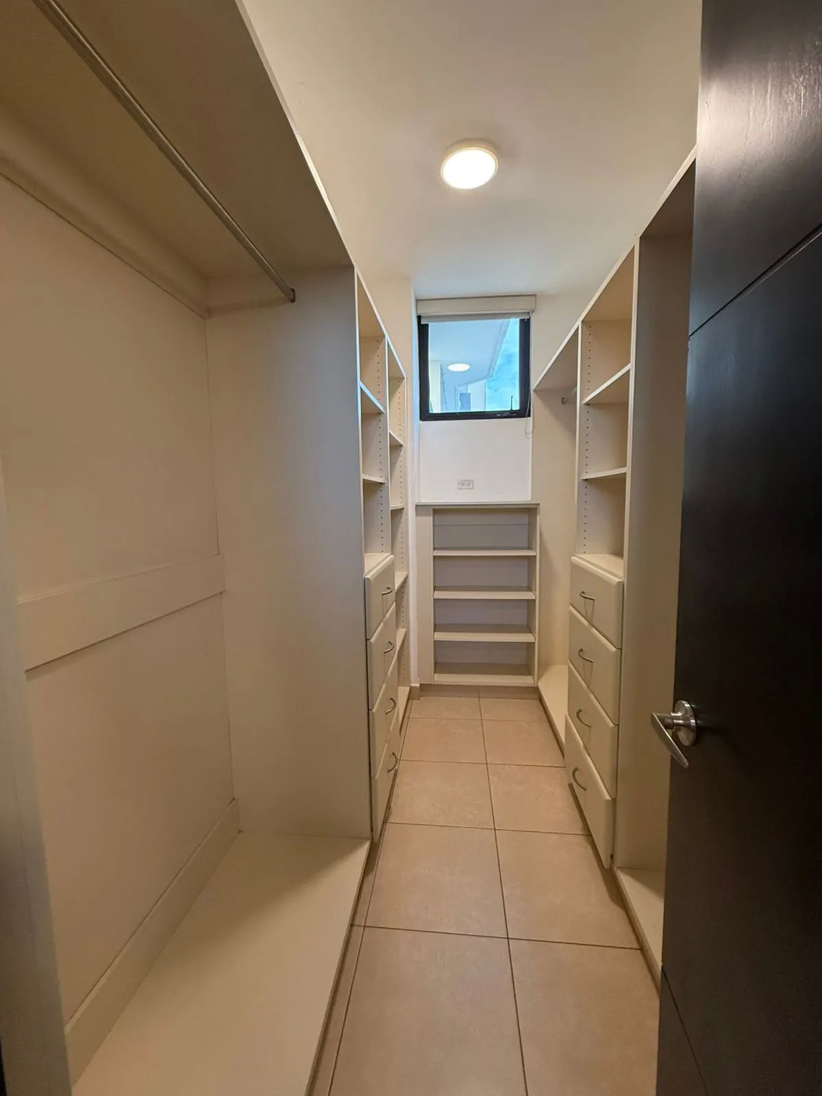 Apartment For Sale in Costa del Este