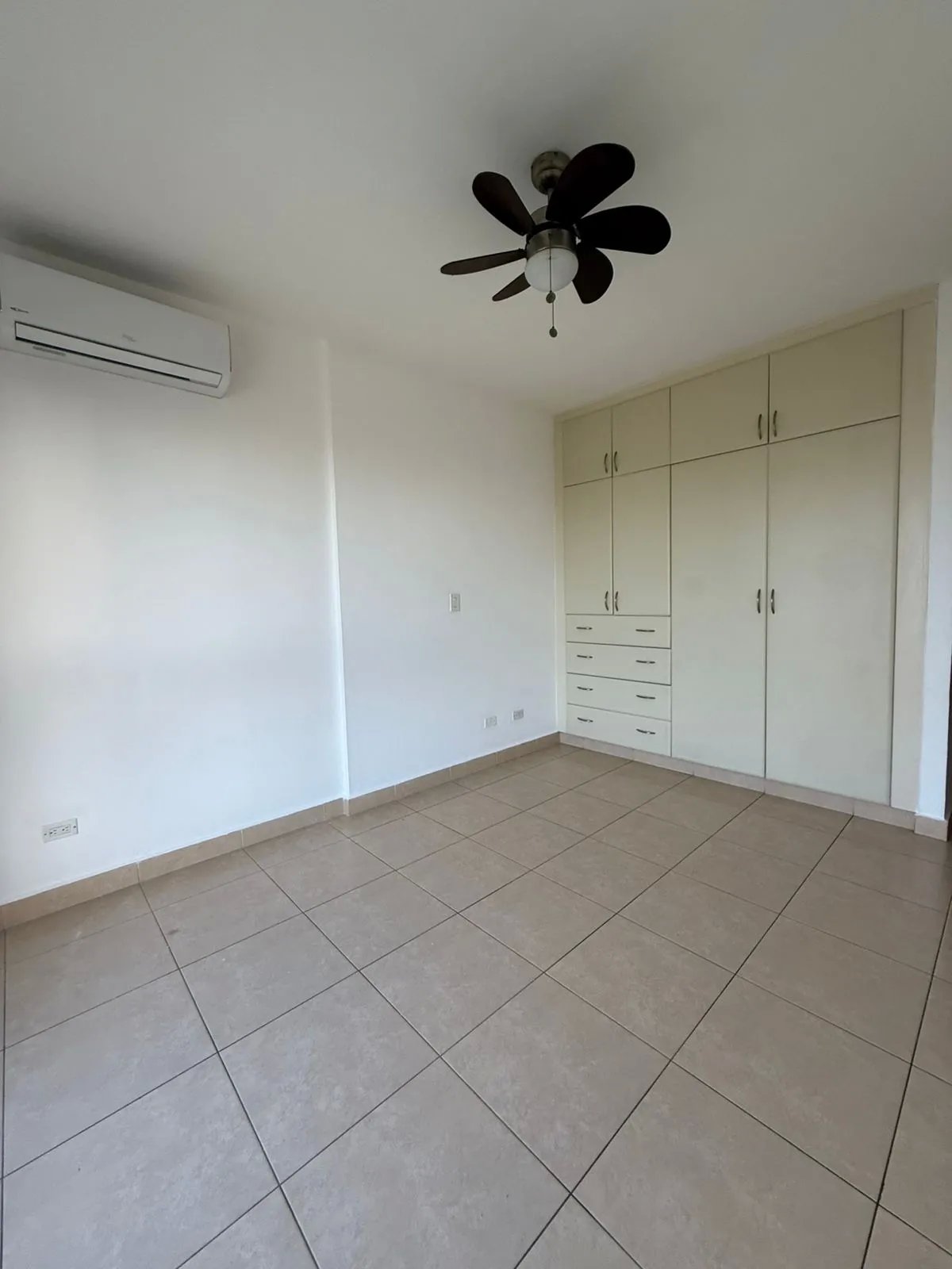 Apartment For Sale in Costa del Este