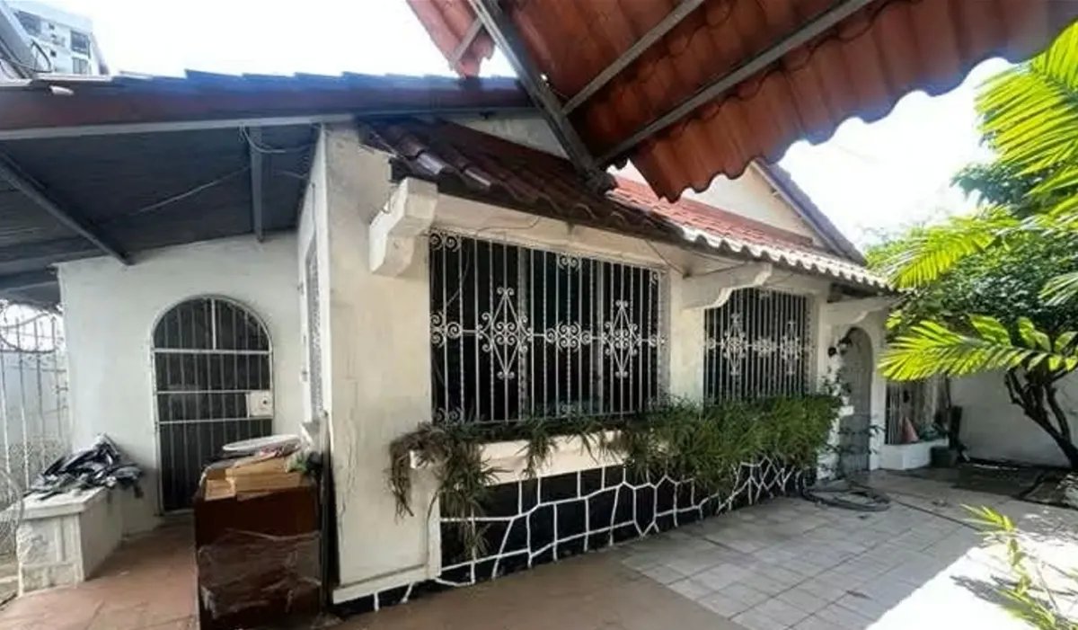 se vende casa en Coco del Mar