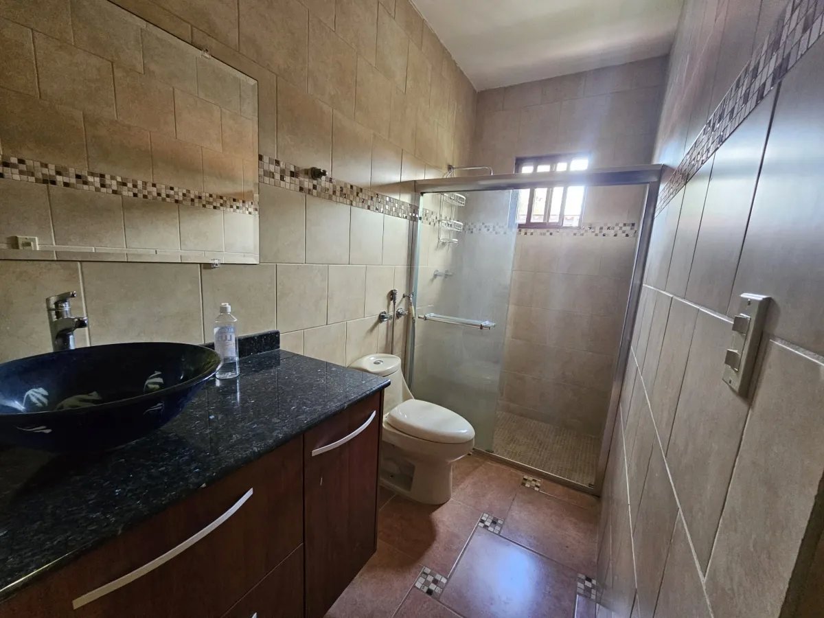 VENTA DE CASA AMOBLADA EN CORONADO