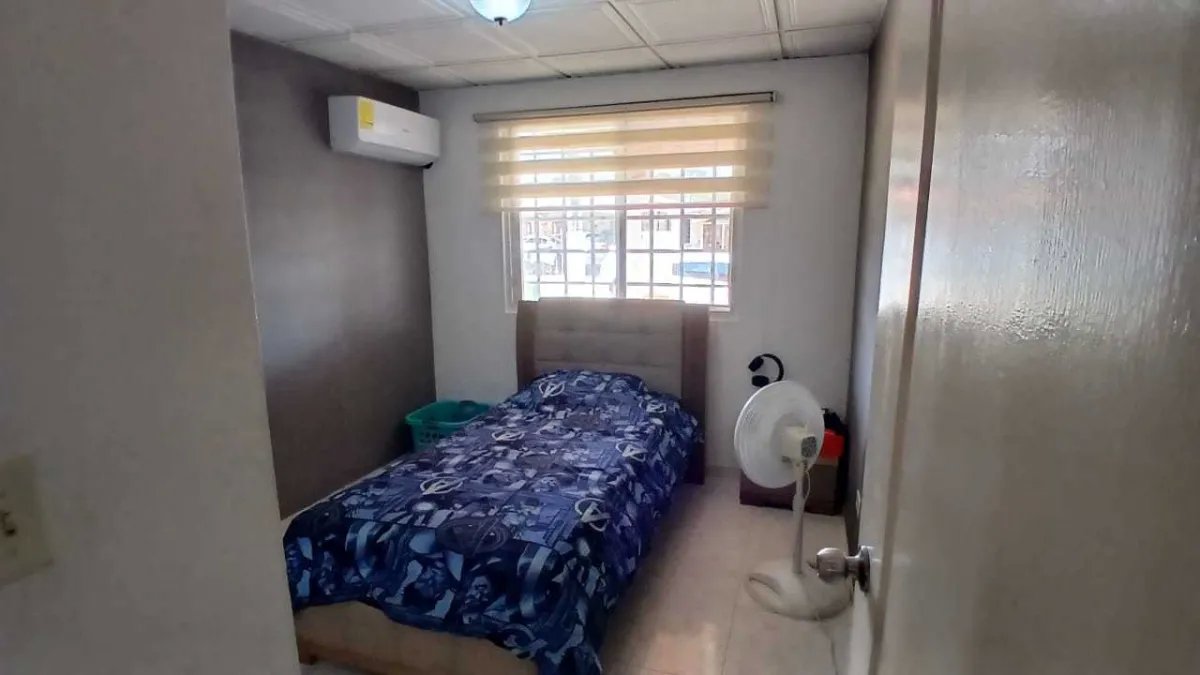 Venta de casa con tres recámaras en Villa Zaita,
