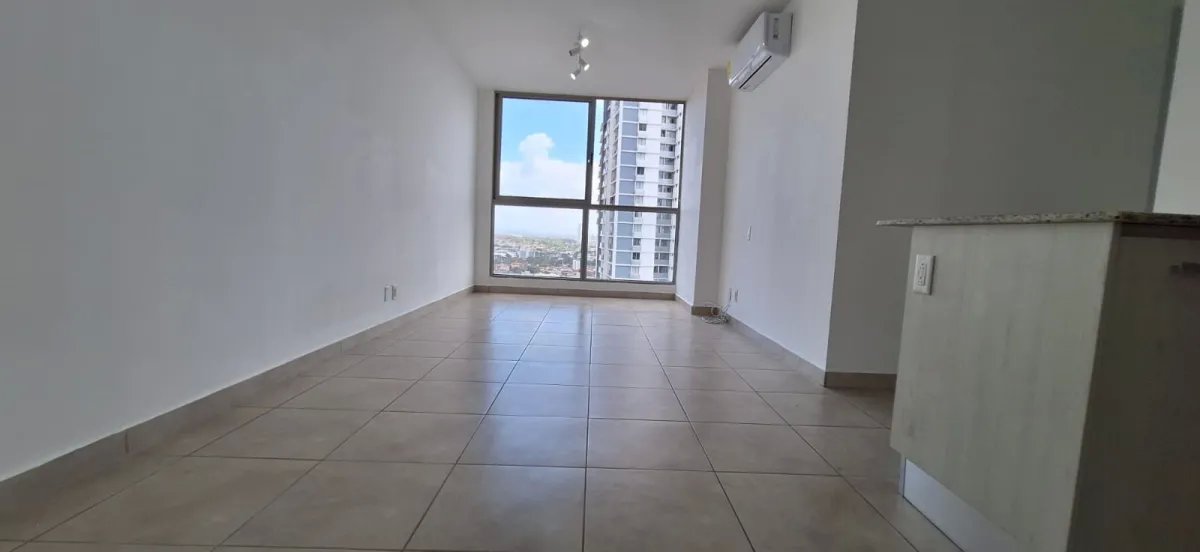 Apartment For Rent in 12 DE OCTUBRE