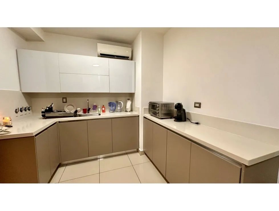 Se vende apartamento en Costa del Este, Panamá