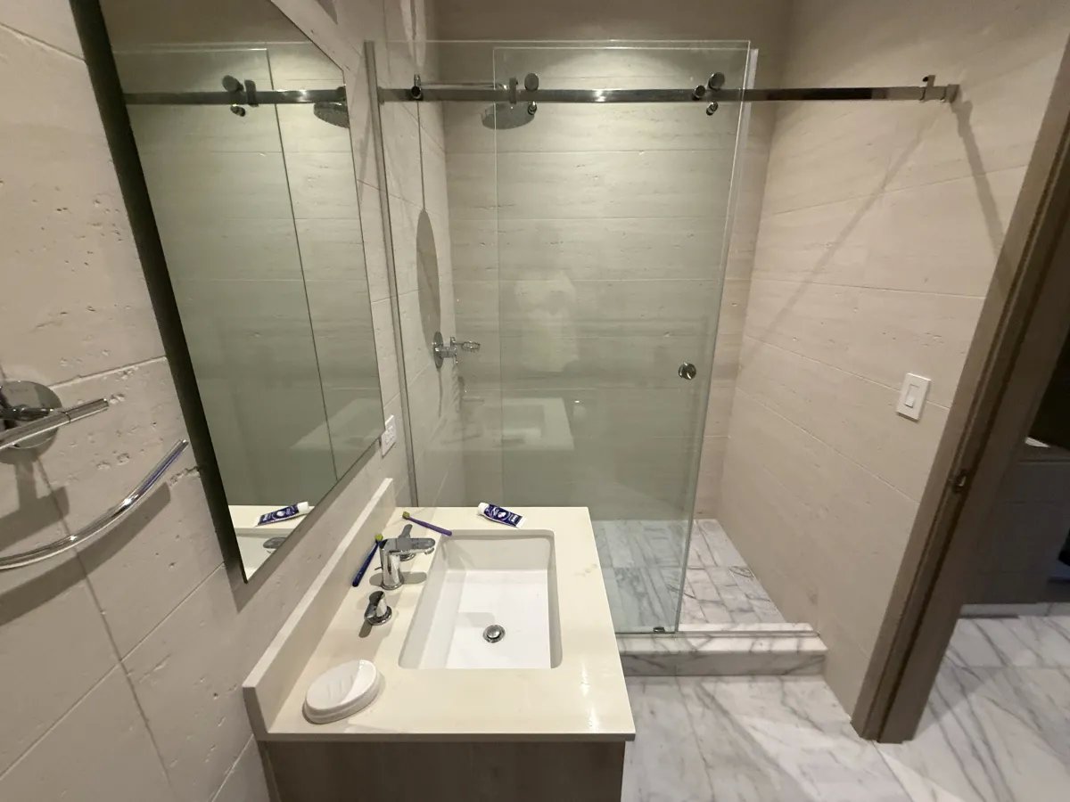 Apartment For Sale in PH Ocean Front