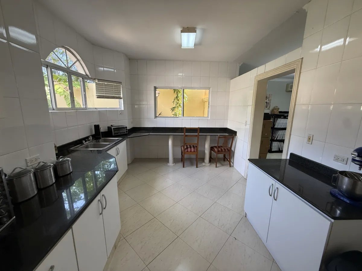 House for sale in PH Residencial Las Perlas