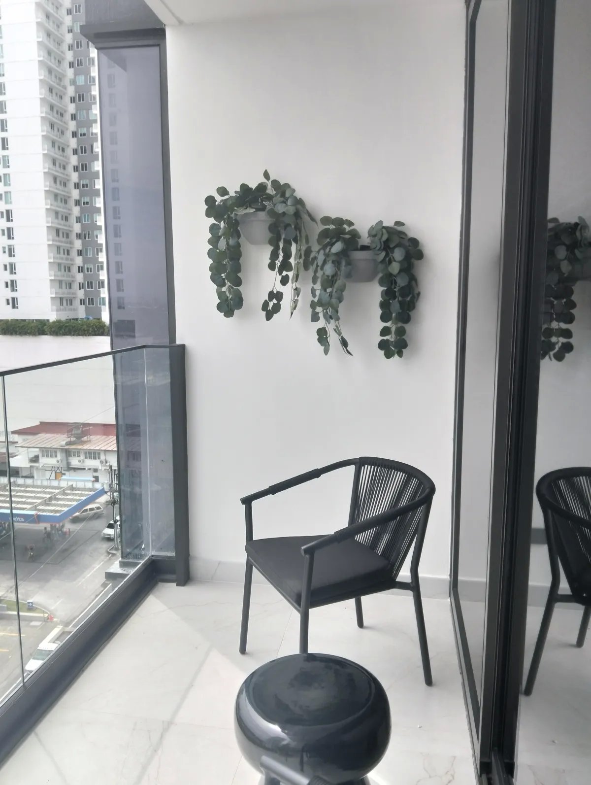 Apartment For Sale in Vía Cincuentenario