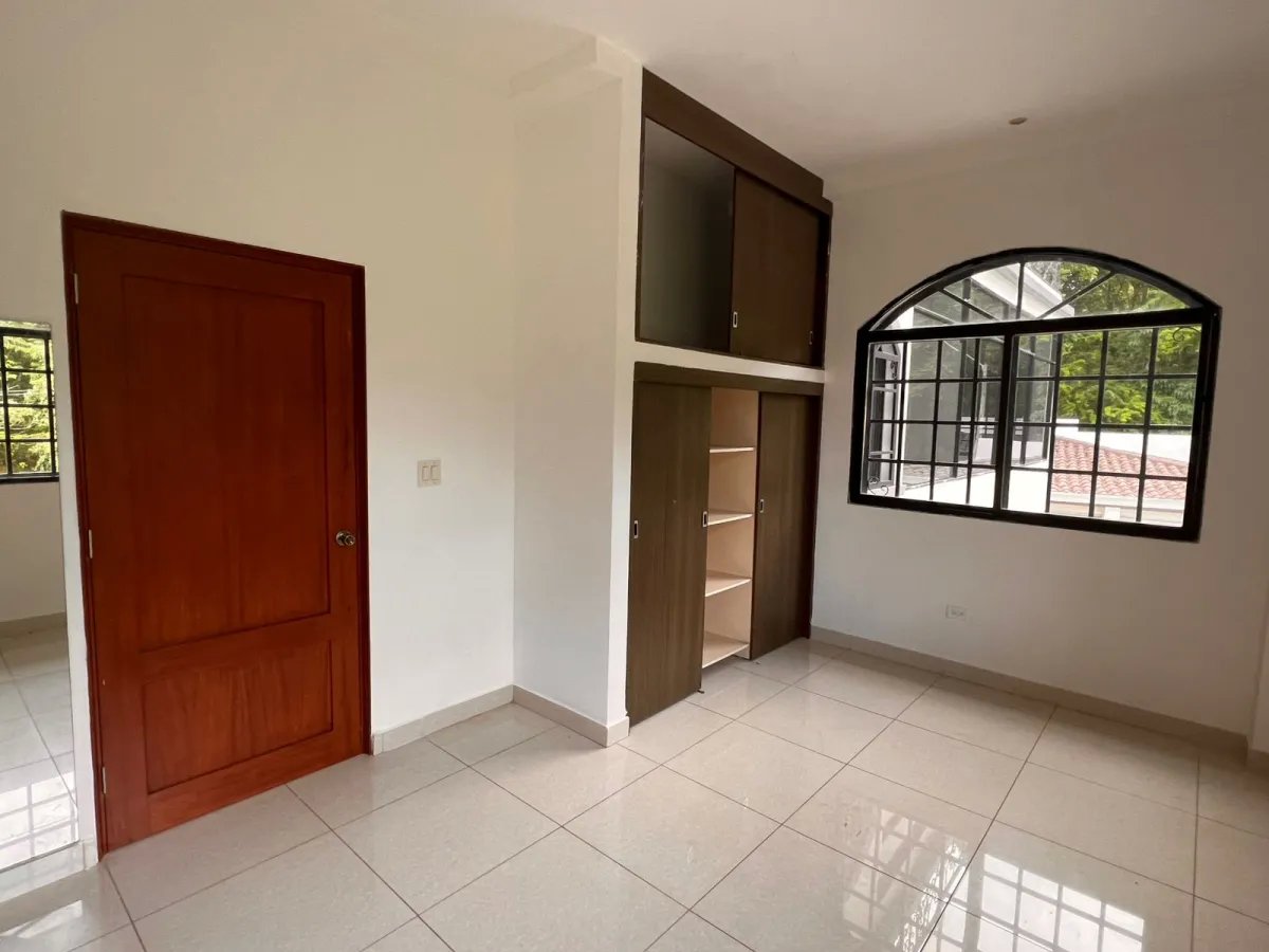 House for sale in allbrook, Ancon
