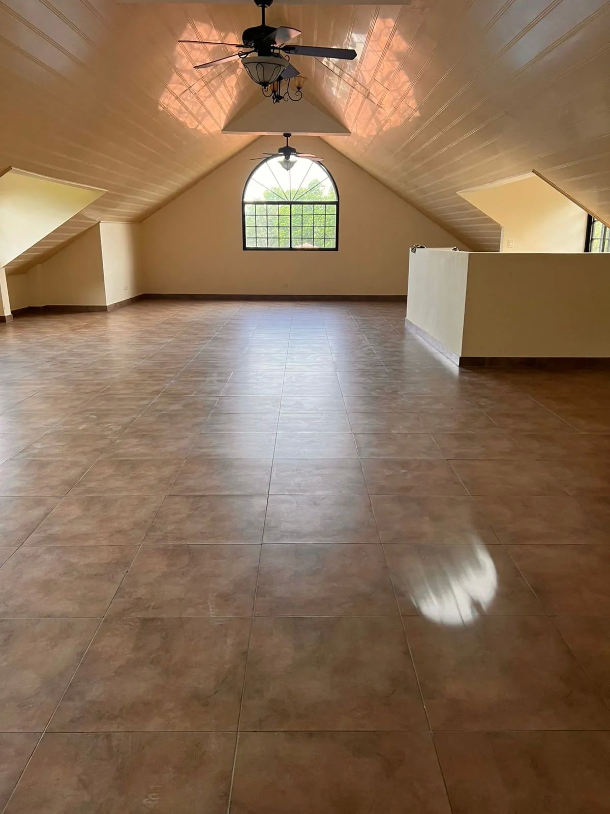 House for sale in allbrook, Ancon