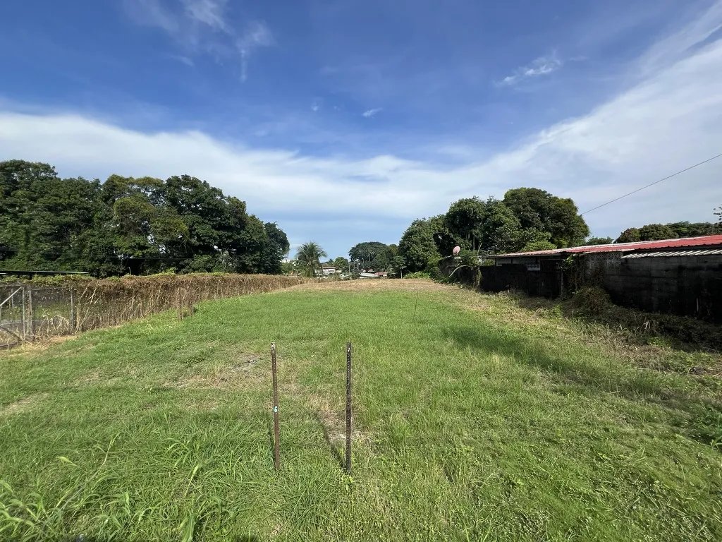 SE VENDE LOTE DE TERRENO EN PEDREGAL