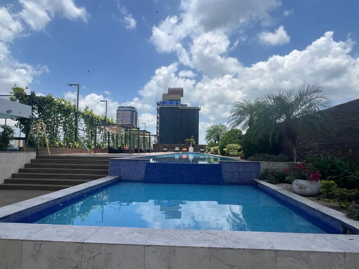 Venta de casa reposeída PH Victoria, Paseo del Norte