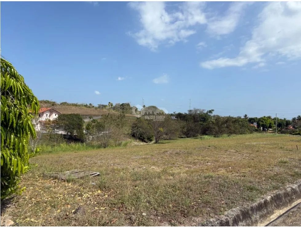 SE VENDE TERRENO PLANO DE 811 METROS EN QUEBRADAS DEL VALLE / AG