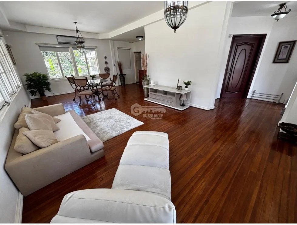 SE VENDE CASA CON ANEXO COLÓN MARGARITA 240M 3 HABITACIONES CON ANEXO