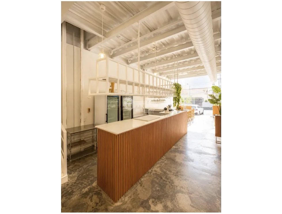 LOCAL COMERCIAL / SAN FRANCISCO / 150M / PLANTA BAJA / COCINA EQUIPADA